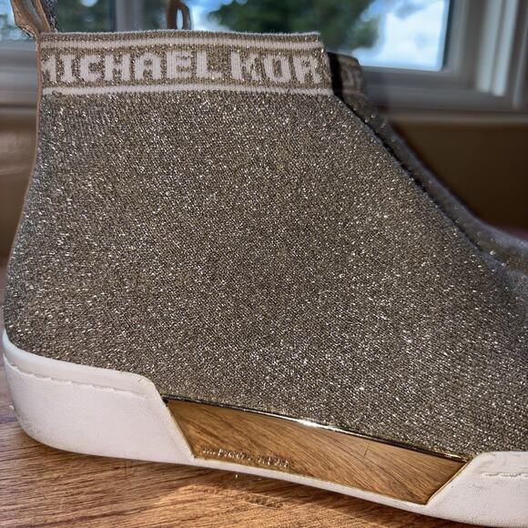 Michael Kors Grover Slip On Sneakers Metallic Gold Shoes Women’s Size 6.5 EUC - Picture 2 of 9